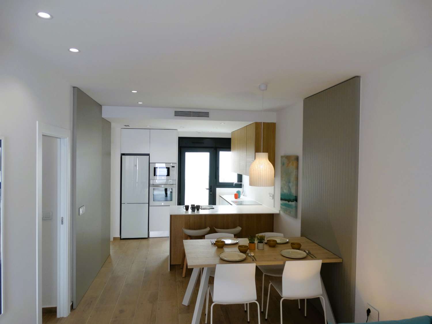 БУНГАЛО НА СТАНЦІ БУДІВНИЦТВА