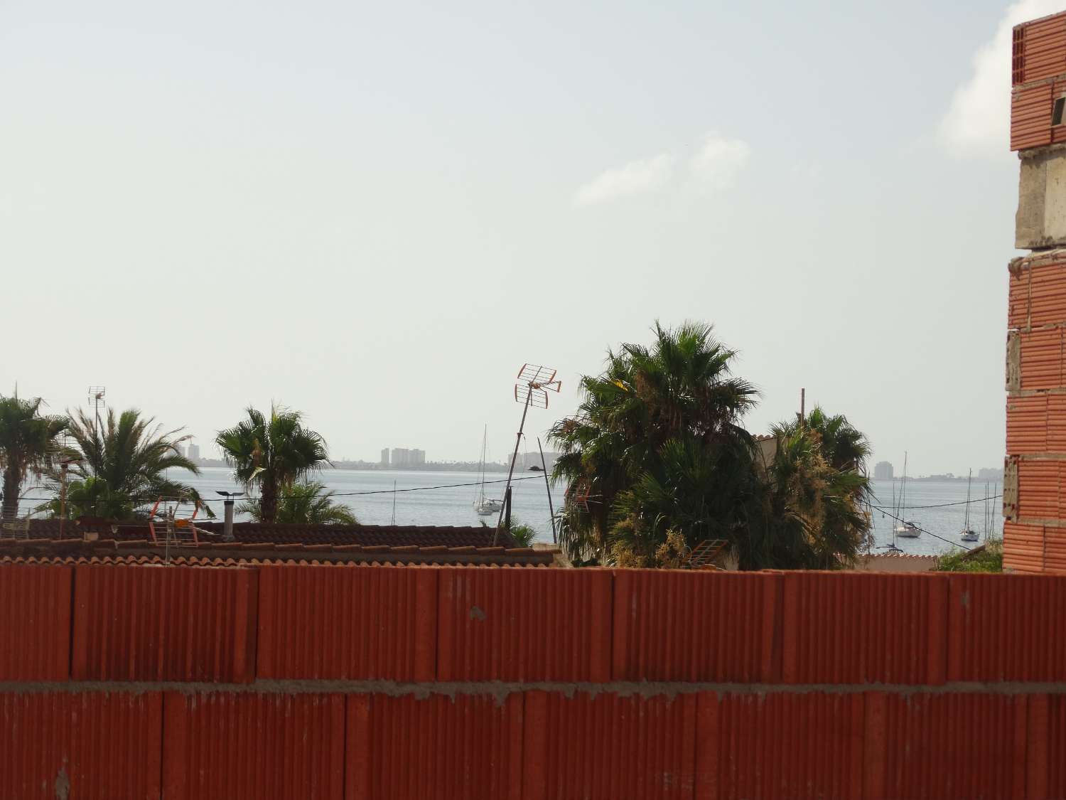 НОВОЗБУДОВАНІ ВІЛЛИ