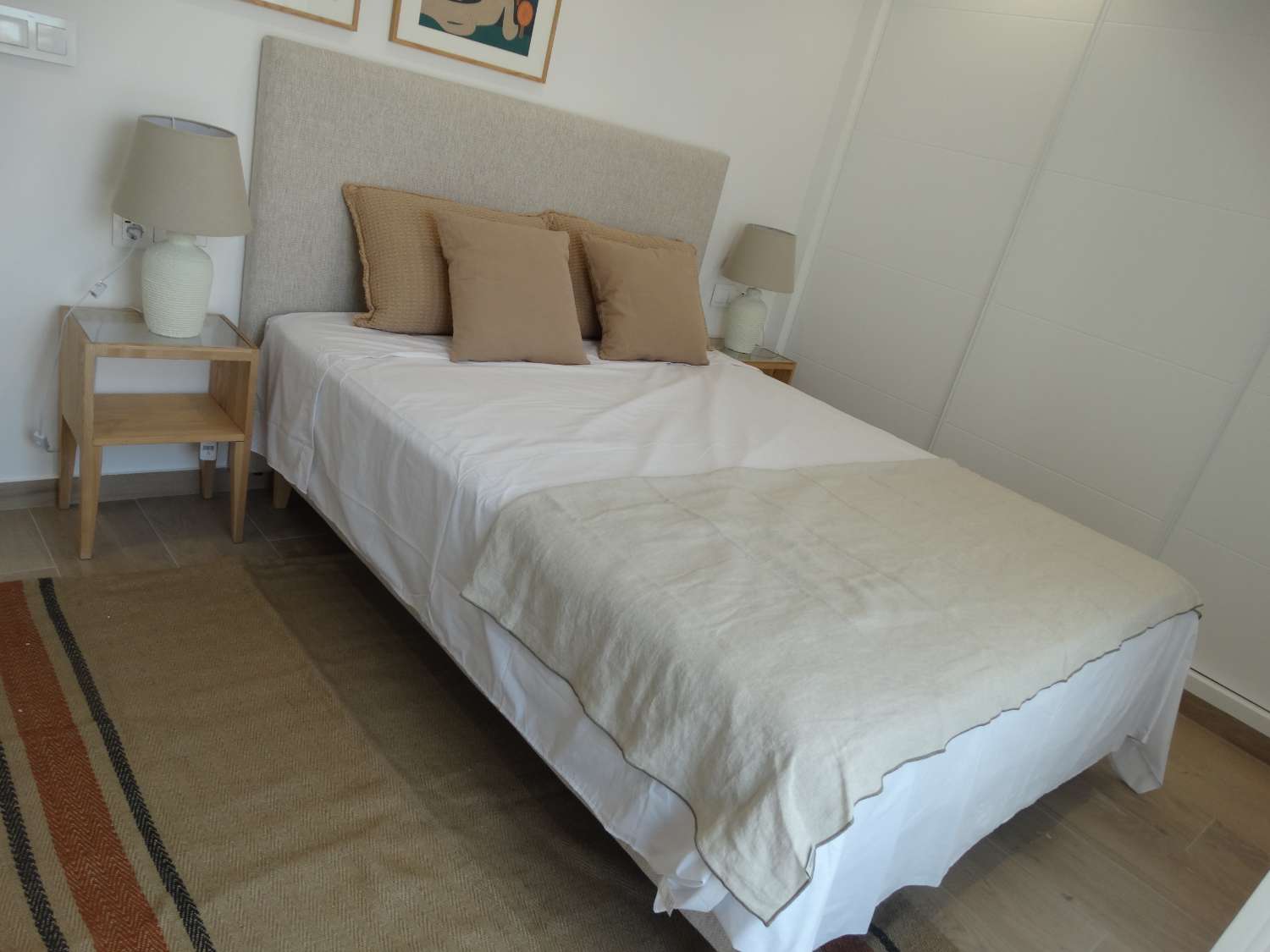 НОВОЗБУДОВАНІ ВІЛЛИ