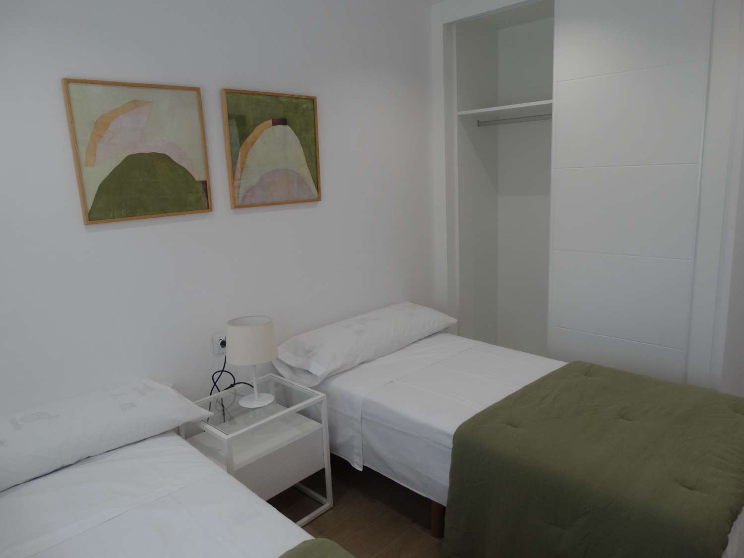 НОВОЗБУДОВАНІ ВІЛЛИ