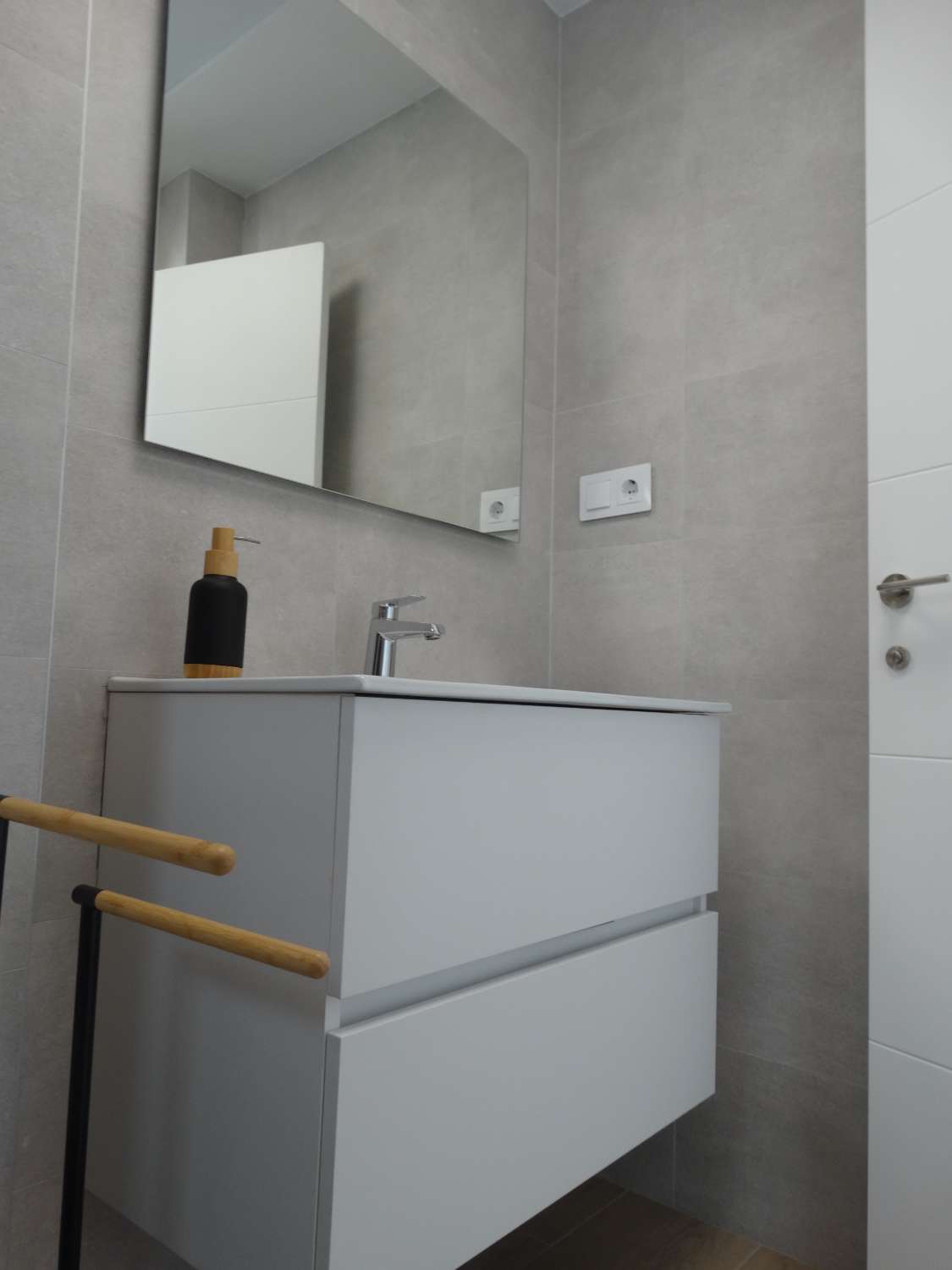 НОВОЗБУДОВАНІ ВІЛЛИ