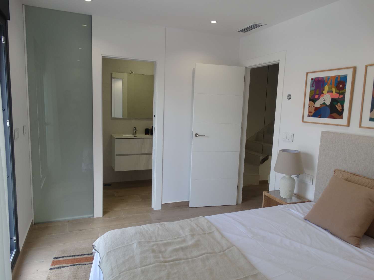 НОВОЗБУДОВАНІ ВІЛЛИ