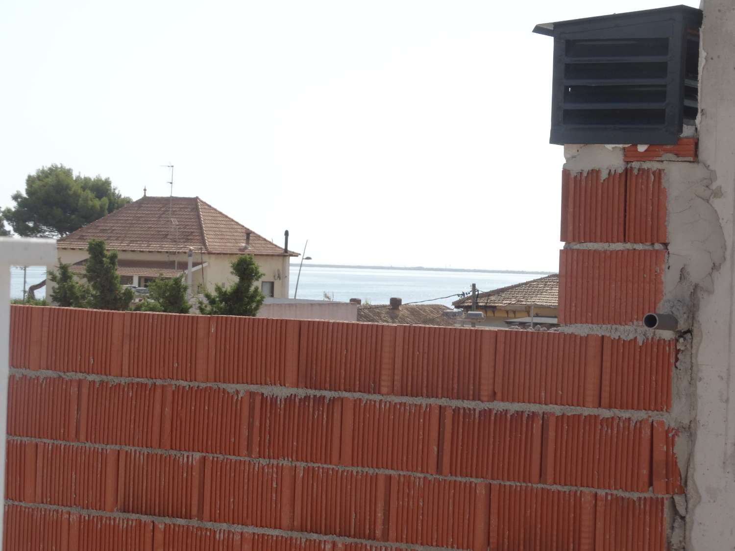 НОВОЗБУДОВАНІ ВІЛЛИ