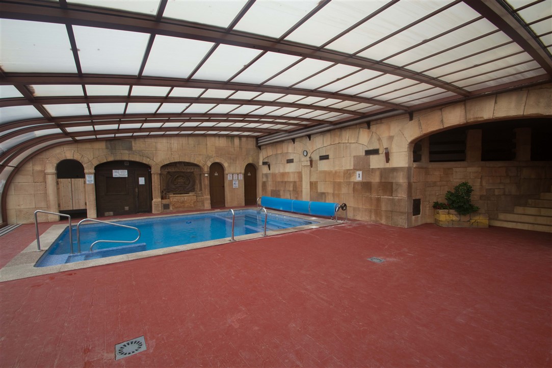 CHALET ADOSADO CON CALIDADES OPTIMAS