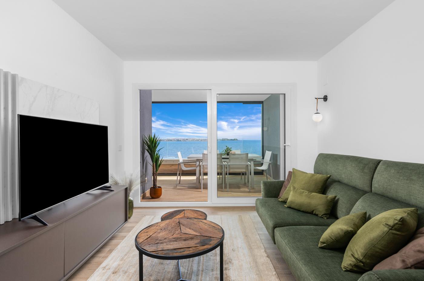 APARTAMENTO CON VISTAS AL MAR