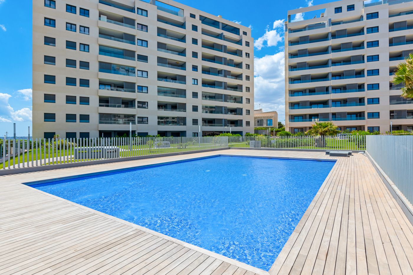 APARTAMENTO CON VISTAS AL MAR