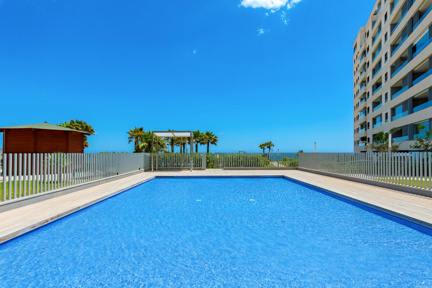 APARTAMENTO CON VISTAS AL MAR