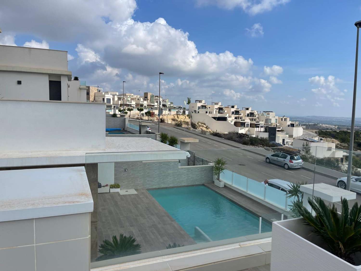 ESPECTACULAR VILLA CON VISTAS INIGUALABLES