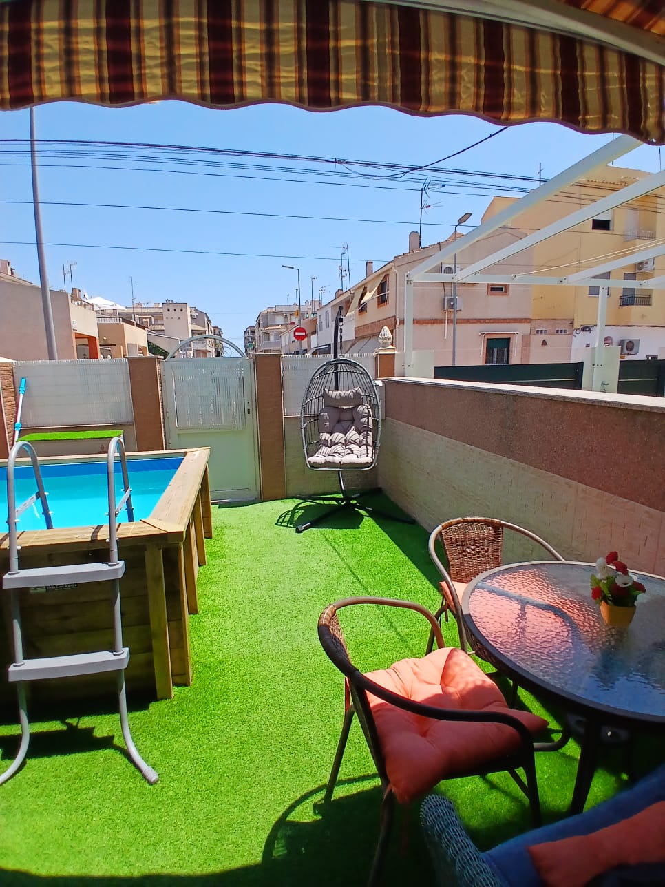 BUNGALOW ESPECTACULAR CON LICENCIA
