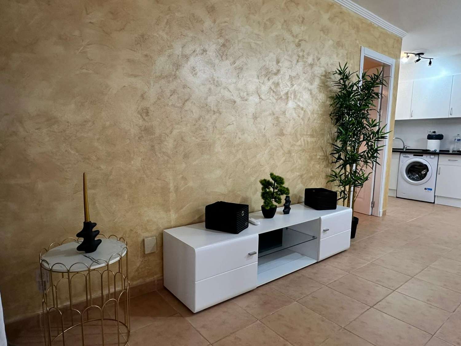 APARTAMENTO RENOVADO