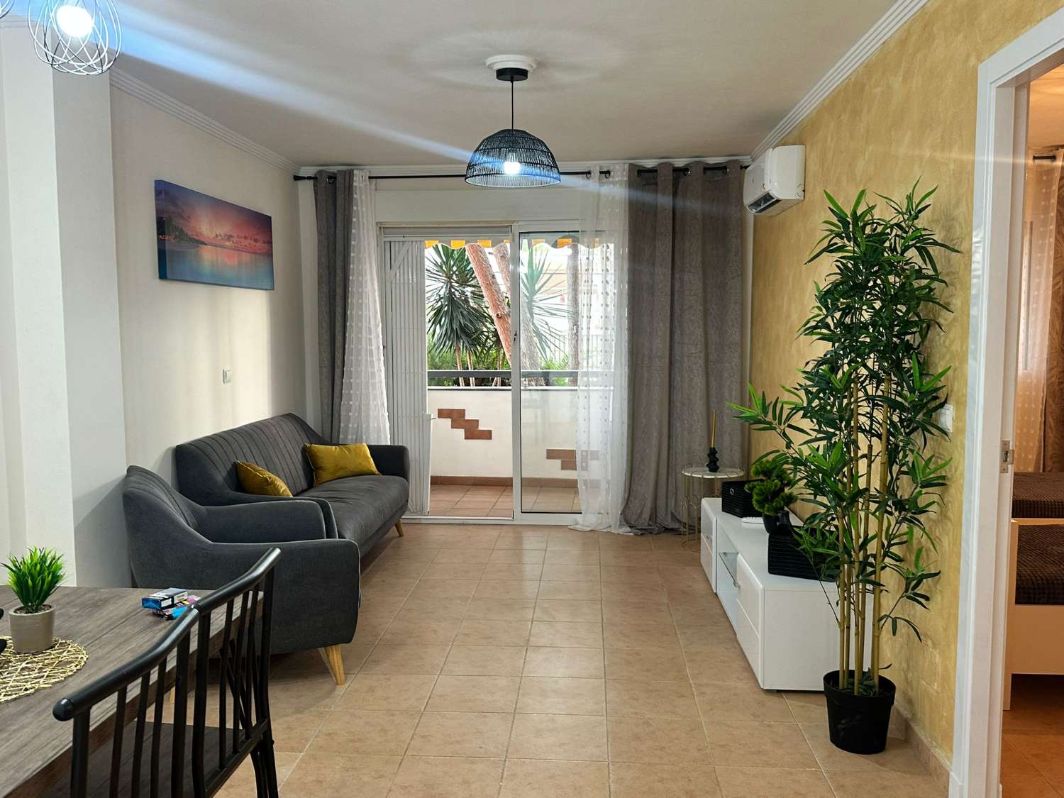 APARTAMENTO RENOVADO