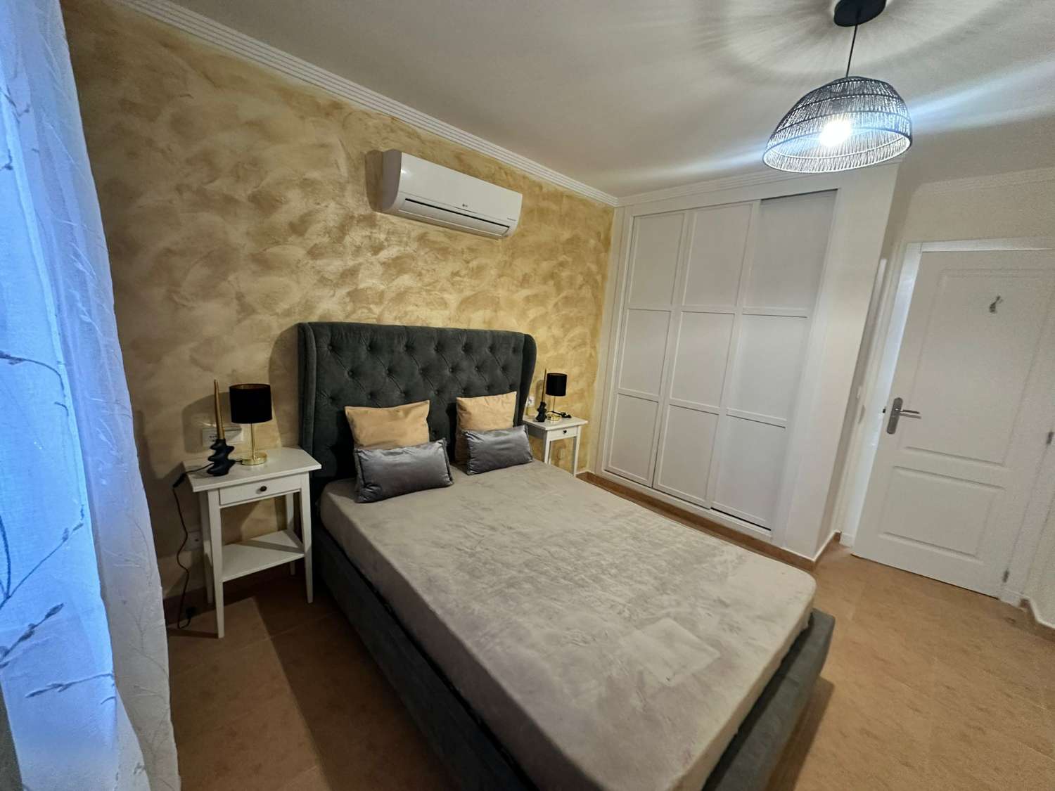 APARTAMENTO RENOVADO