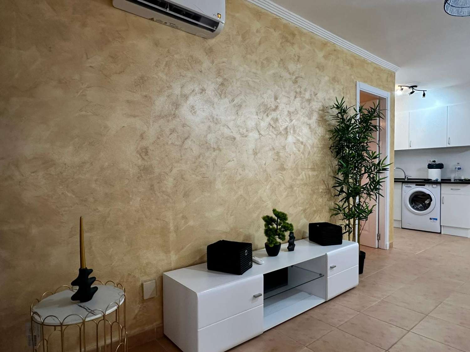 APARTAMENTO RENOVADO