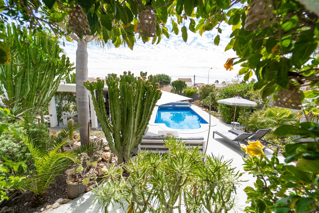 VILLA INDEPENDIENTE ESPECTACULAR