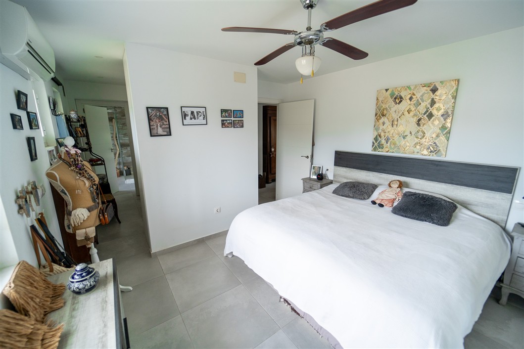 VILLA INDEPENDIENTE ESPECTACULAR