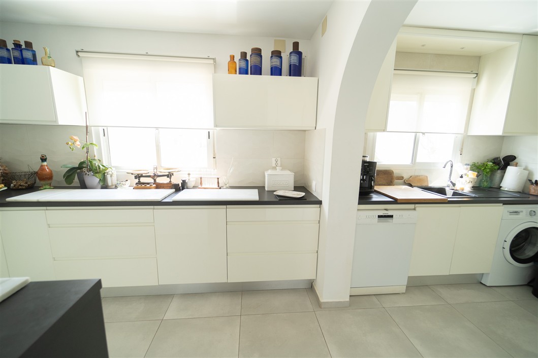 VILLA INDEPENDIENTE ESPECTACULAR