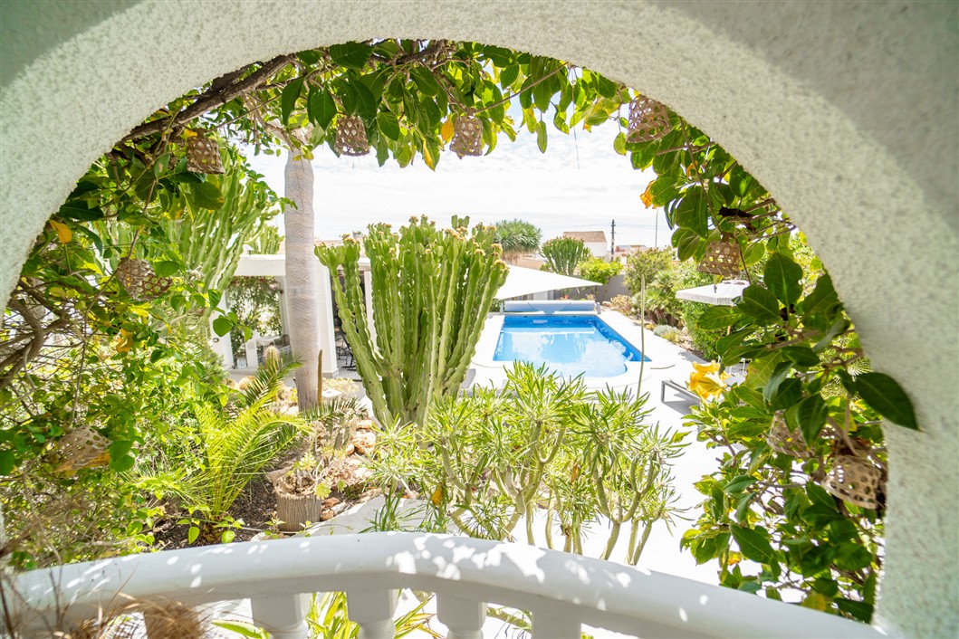 VILLA INDEPENDIENTE ESPECTACULAR