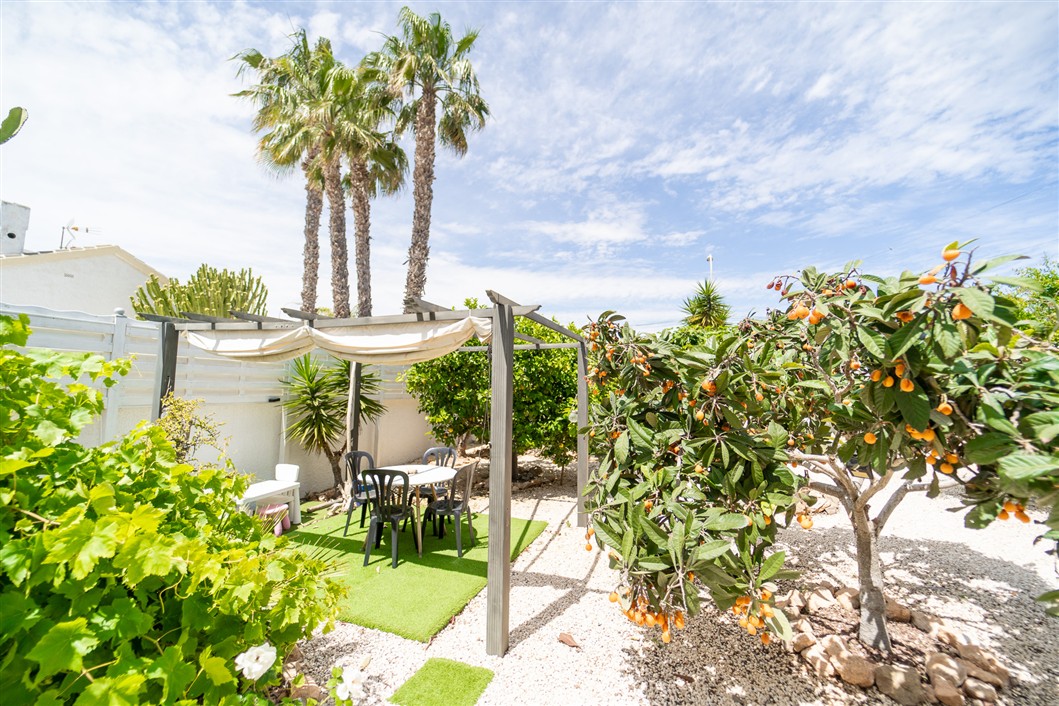 VILLA INDEPENDIENTE ESPECTACULAR