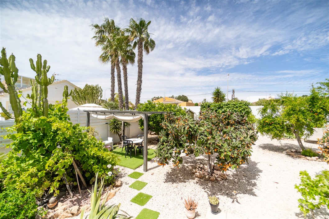 VILLA INDEPENDIENTE ESPECTACULAR