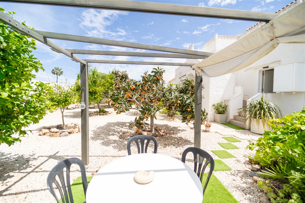 VILLA INDEPENDIENTE ESPECTACULAR