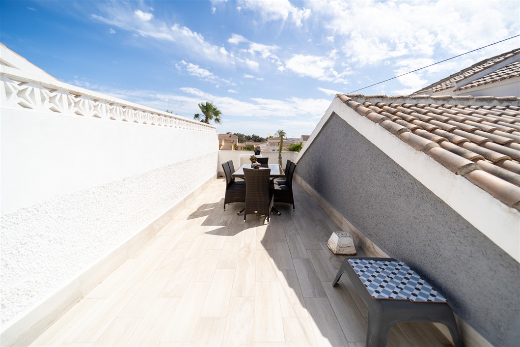 VILLA INDEPENDIENTE ESPECTACULAR