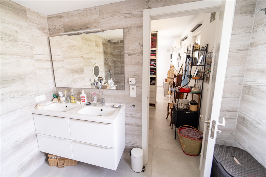 VILLA INDEPENDIENTE ESPECTACULAR