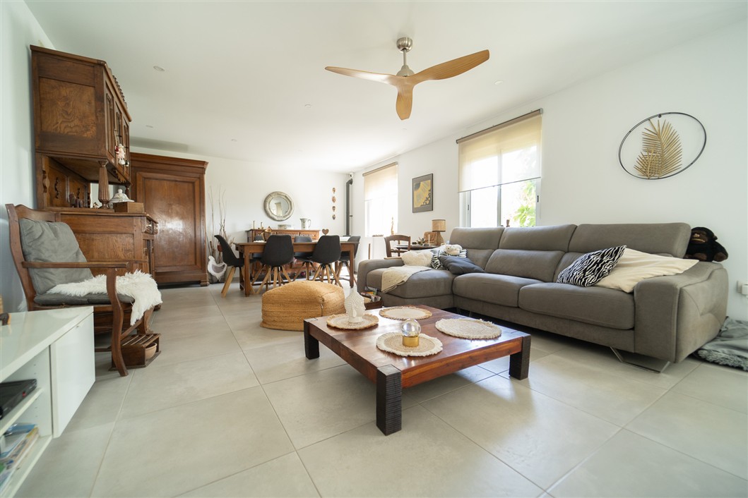 VILLA INDEPENDIENTE ESPECTACULAR