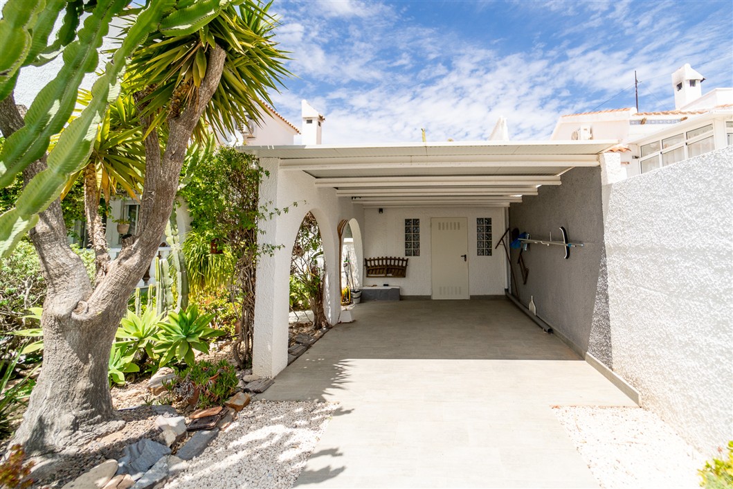 VILLA INDEPENDIENTE ESPECTACULAR