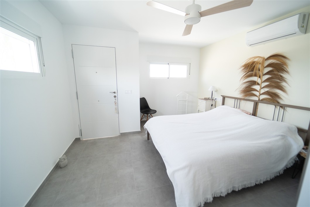 VILLA INDEPENDIENTE ESPECTACULAR