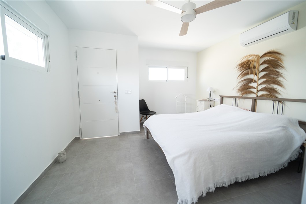 VILLA INDEPENDIENTE ESPECTACULAR