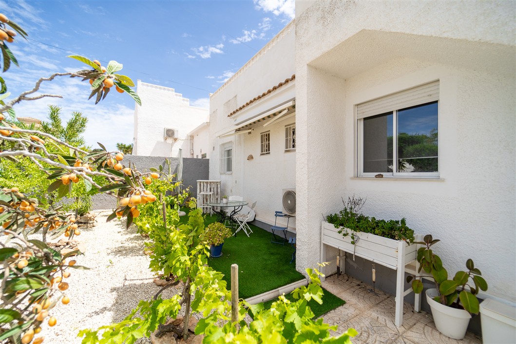 VILLA INDEPENDIENTE ESPECTACULAR