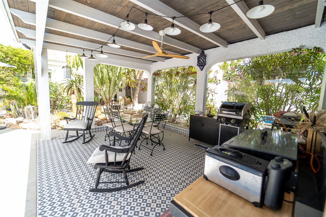 VILLA INDEPENDIENTE ESPECTACULAR