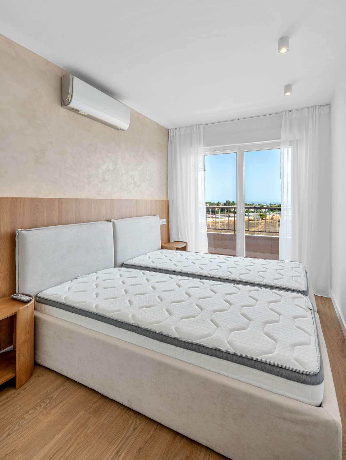 APARTAMENTO CON VISTAS AL MAR