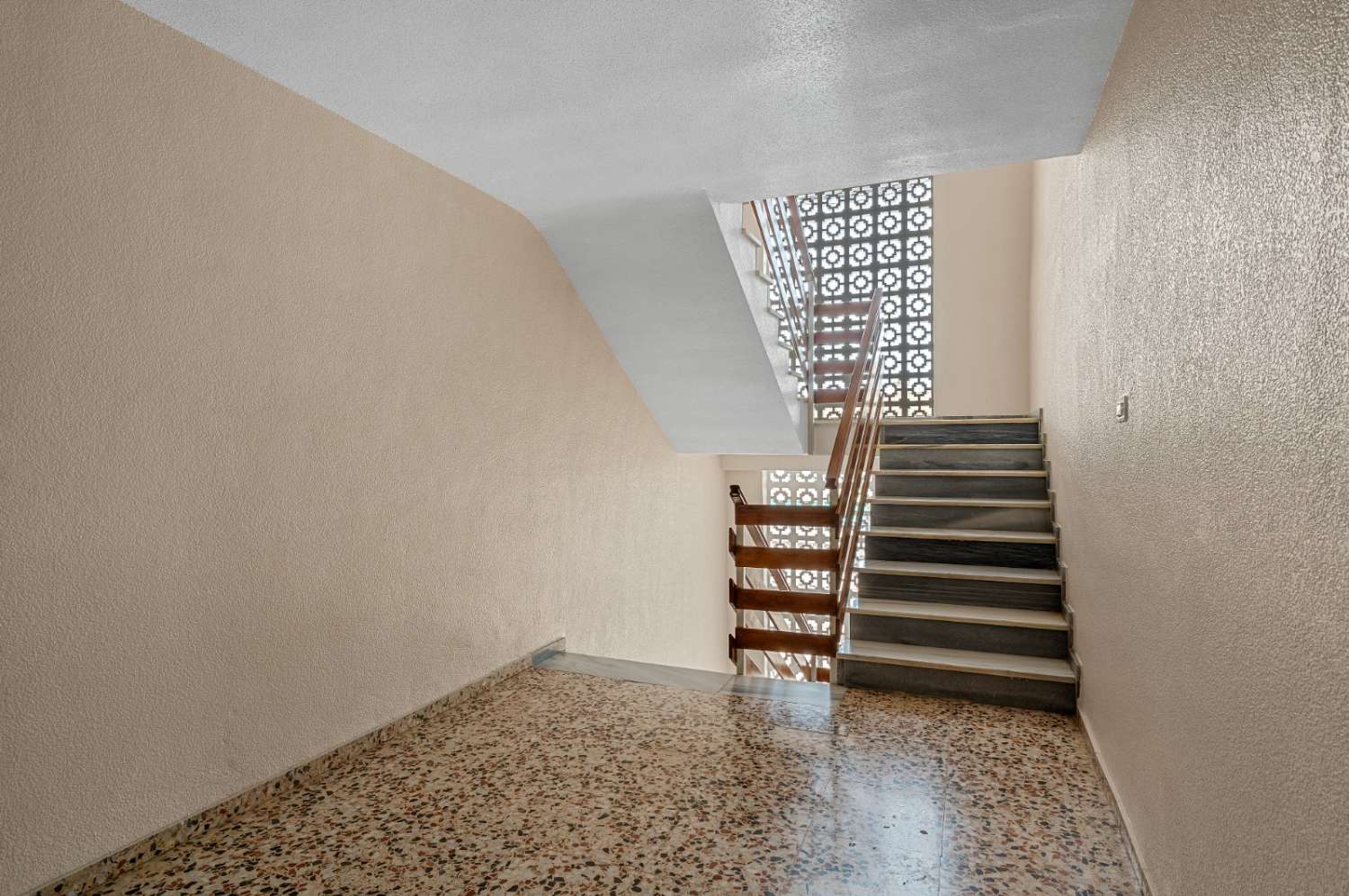 APARTAMENTO CON VISTAS AL MAR