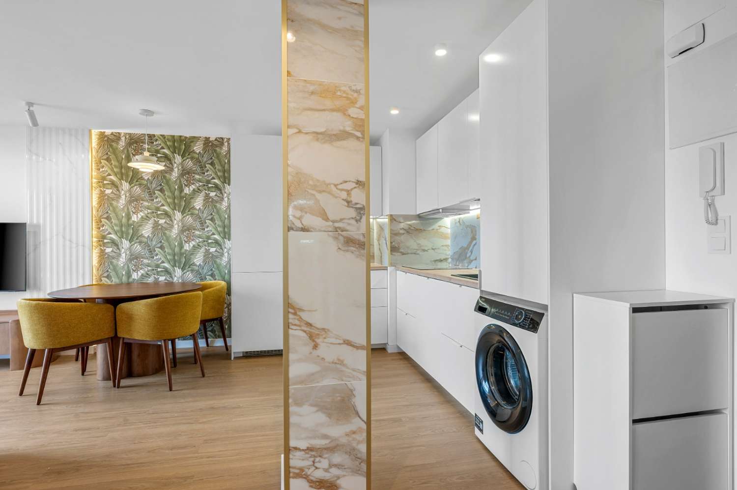 APARTAMENTO CON VISTAS AL MAR