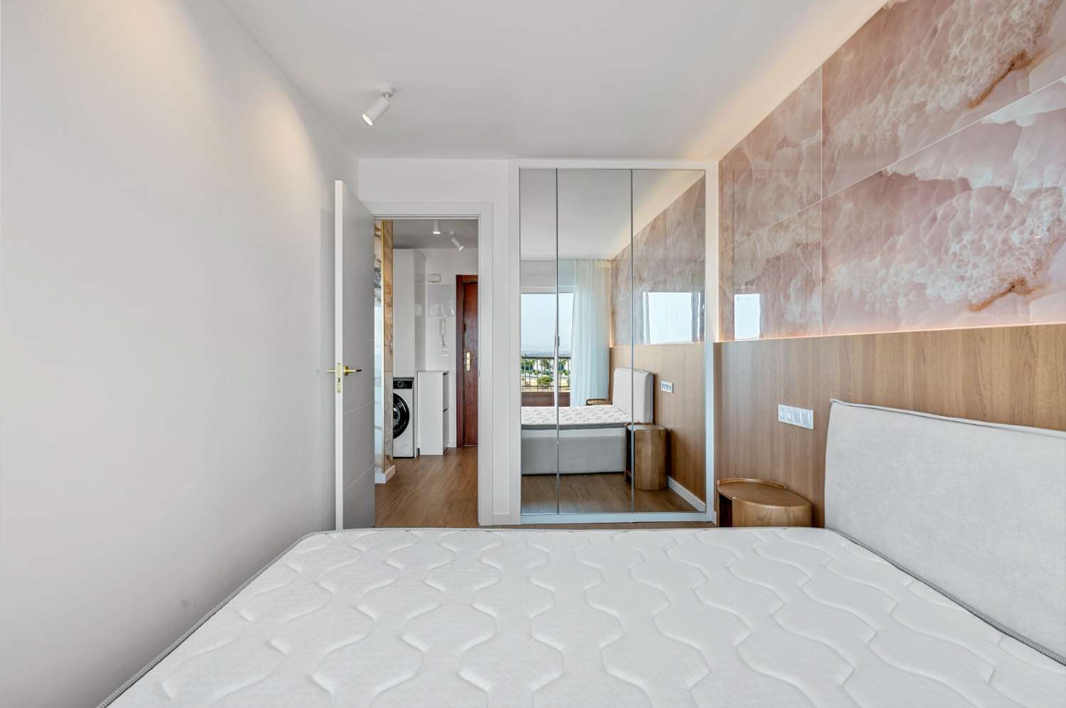 APARTAMENTO CON VISTAS AL MAR