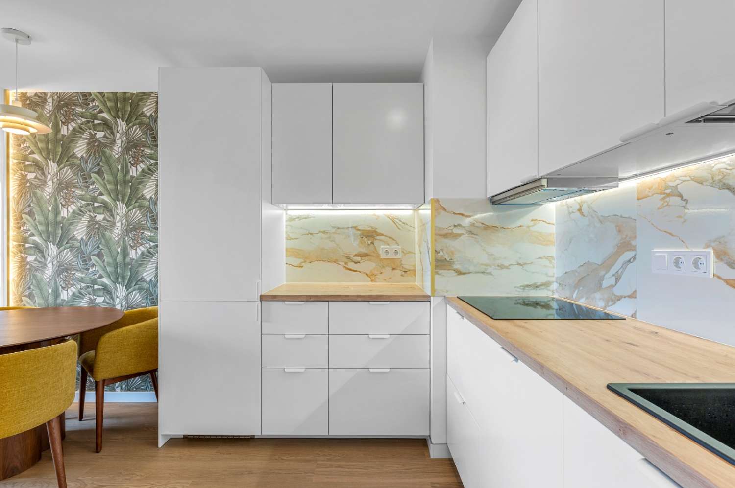 APARTAMENTO CON VISTAS AL MAR